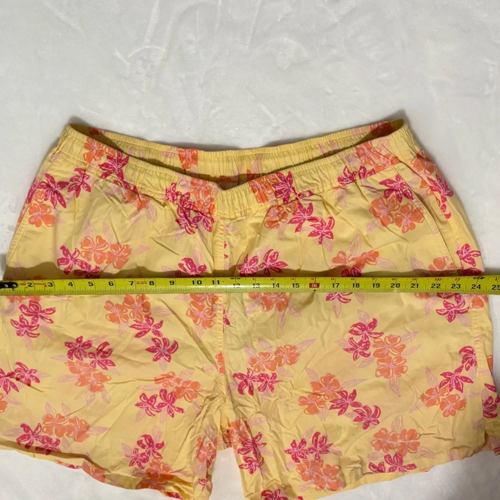 LILLY PULITZER Men's Floral Print Swim Trunks